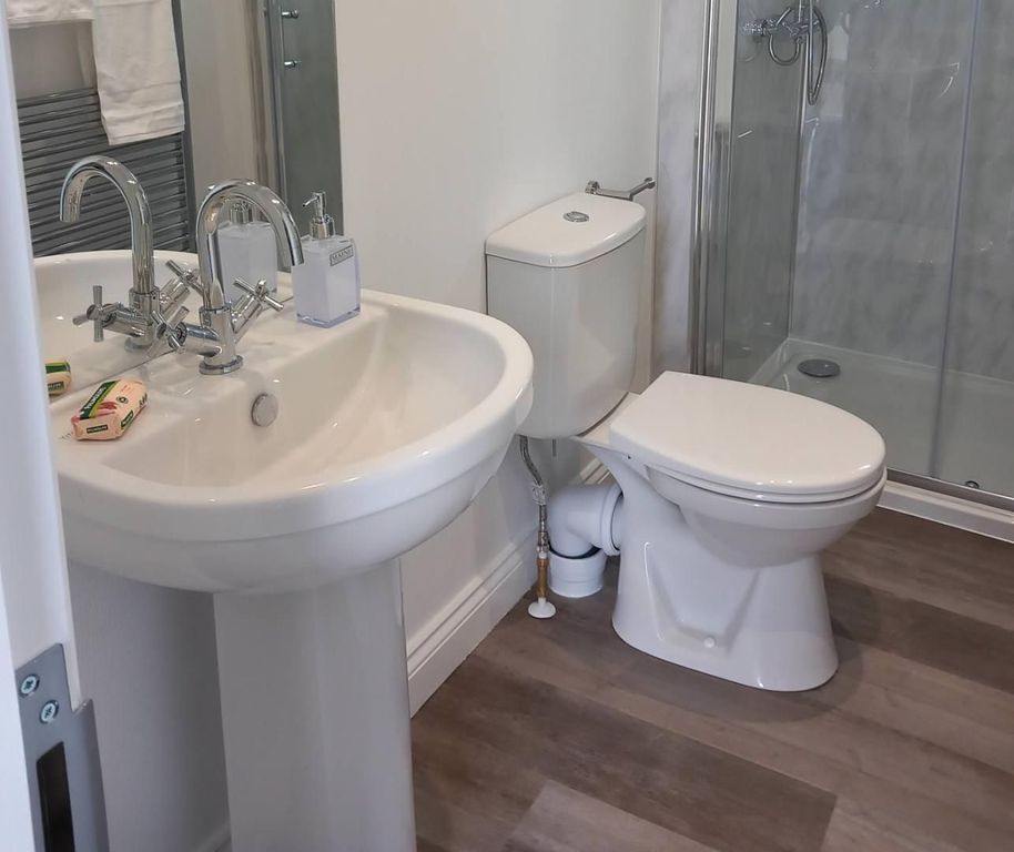 Property photo 2 of 11