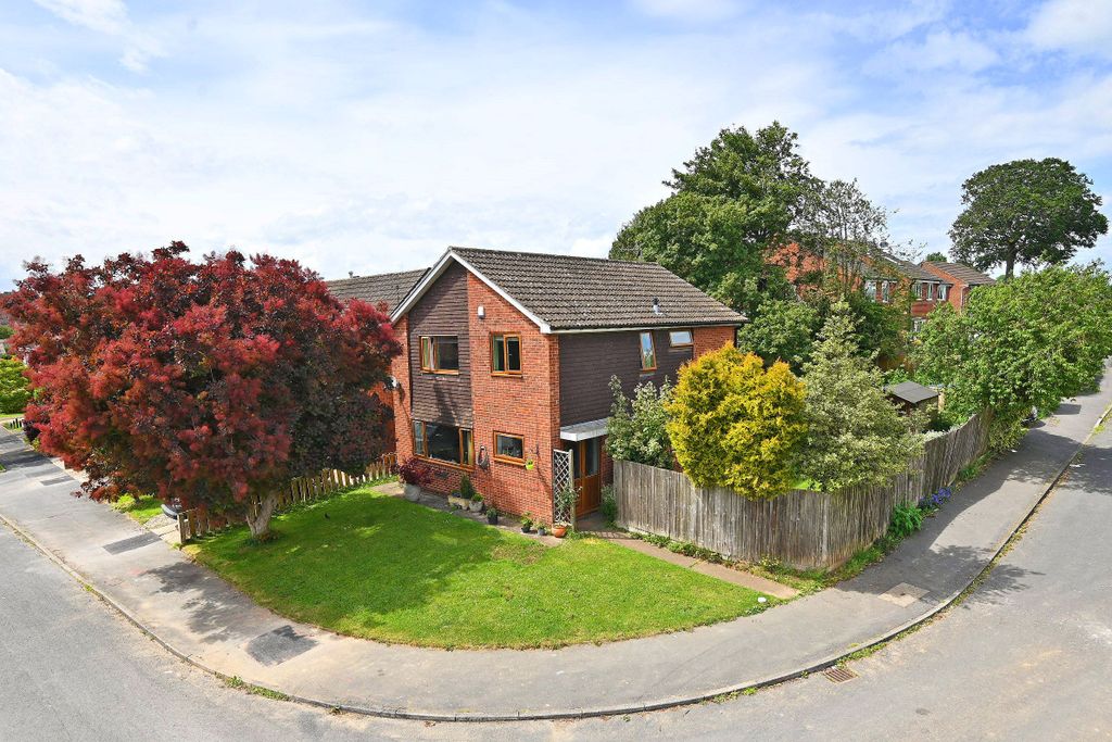 Property photo 1 of 14