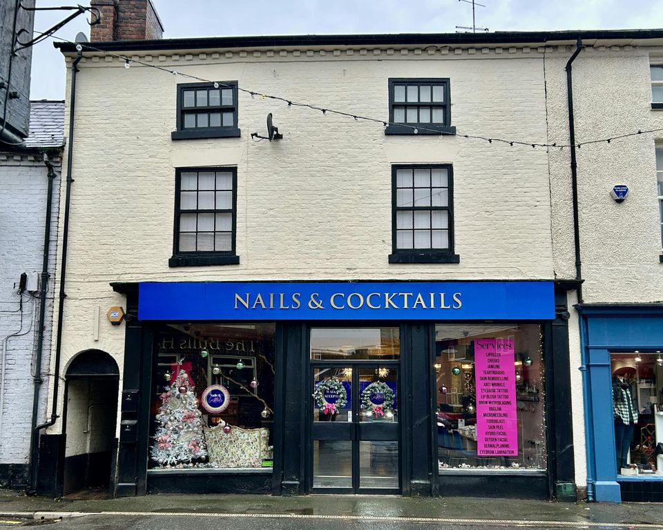 Property photo 1 of 7 Front.Jpg