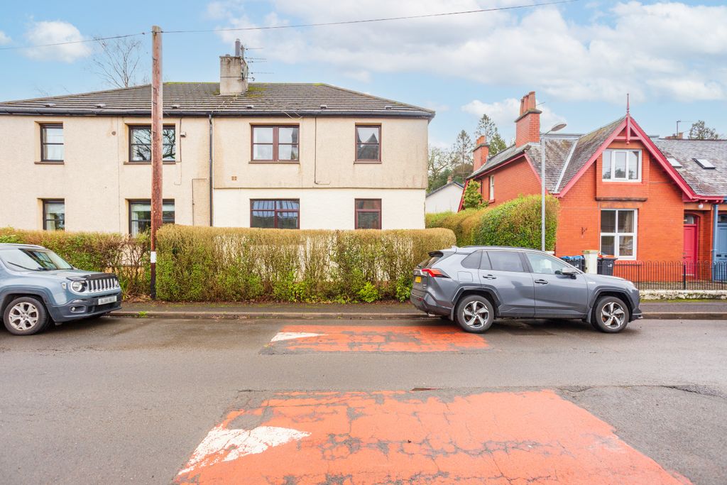 Property photo 1 of 17 Front External