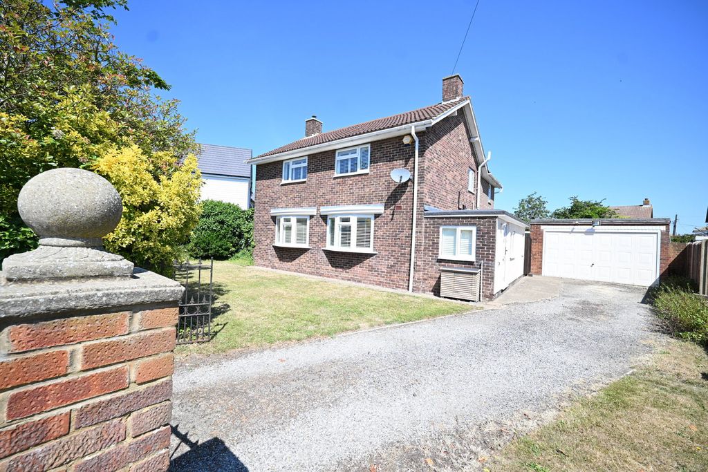 Property photo 1 of 32