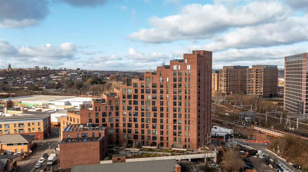 Property photo 1 of 11 Dji_0239.Jpg