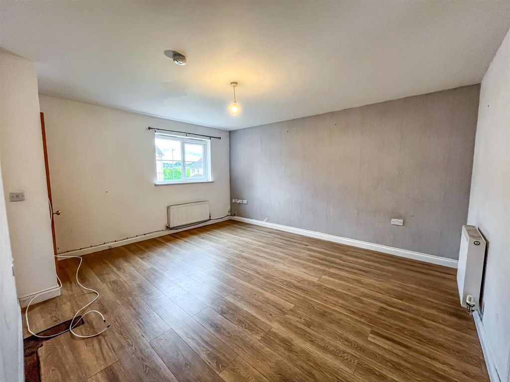 Property photo 2 of 11 Img_4397.Jpg