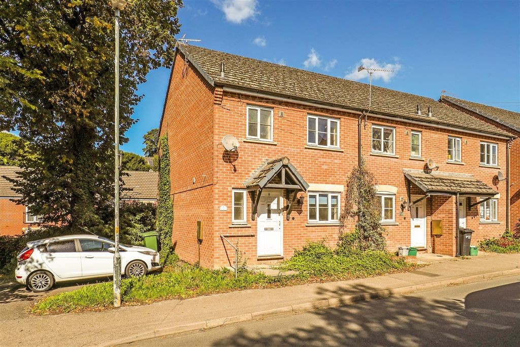 Property photo 1 of 13 Mb1.Jpg