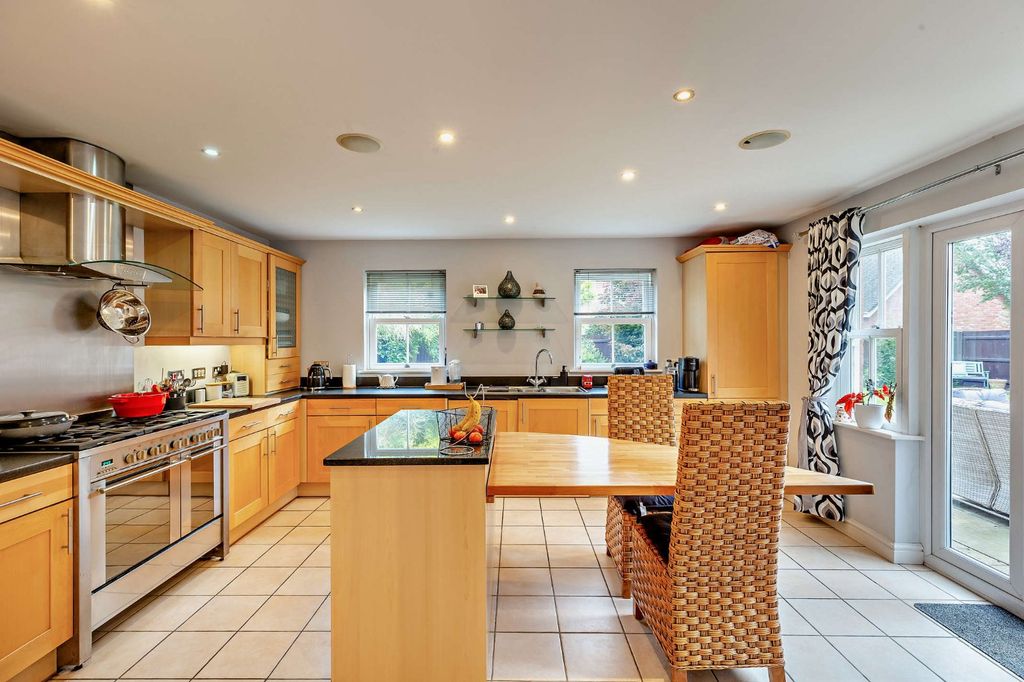 Property photo 3 of 11 Picture No. 07