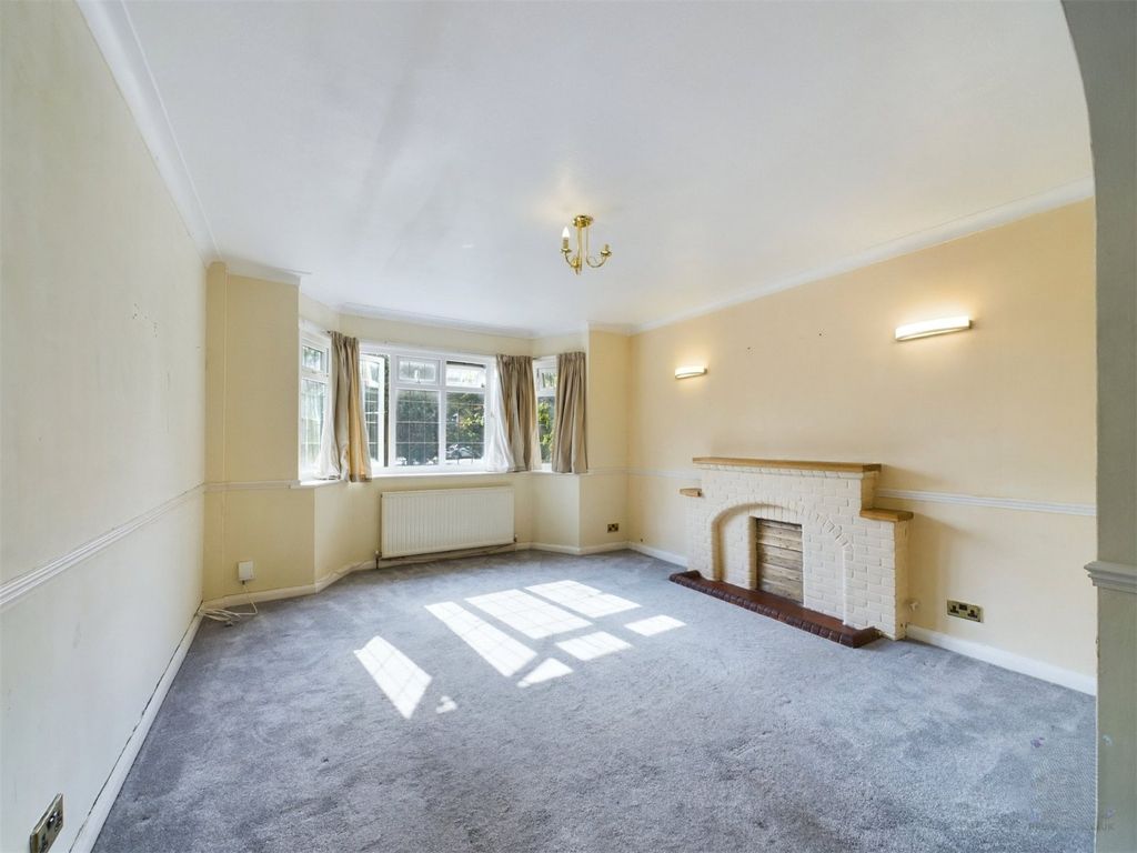 Property photo 3 of 9 Picture No. 15