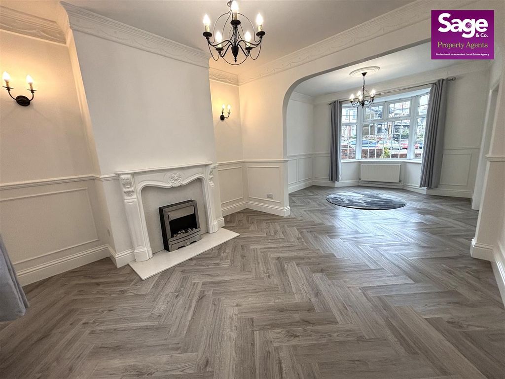 Property photo 2 of 41 Image00048 (1).Jpeg