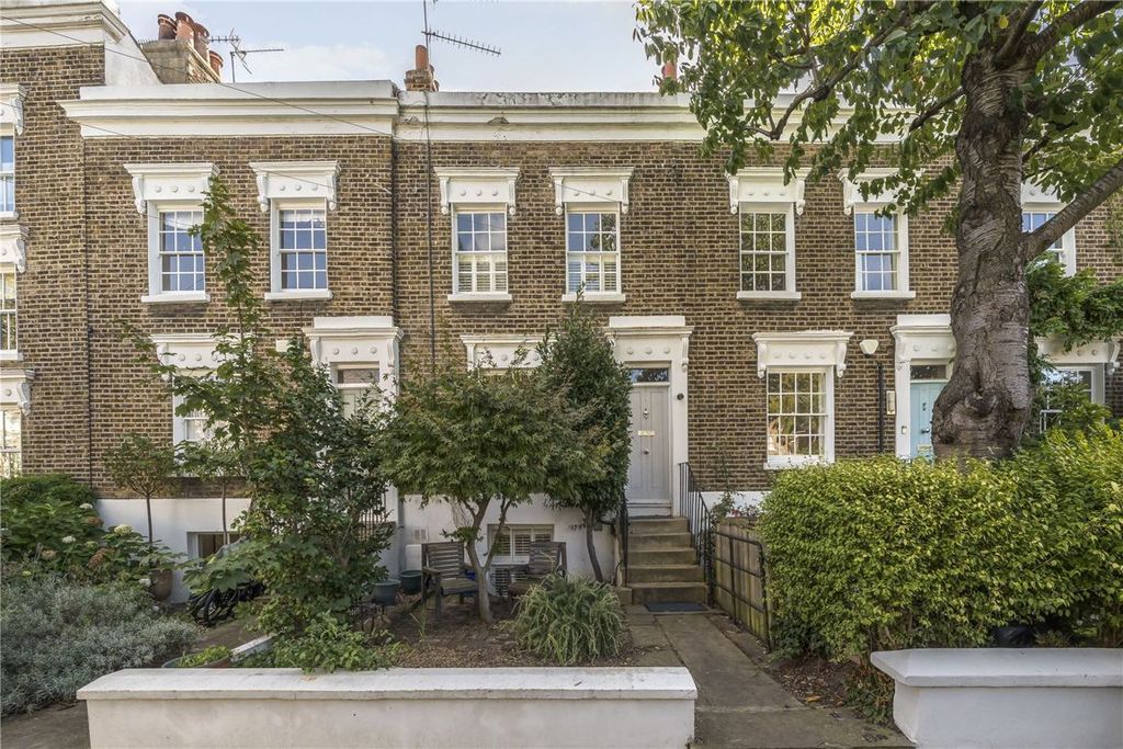 Property photo 1 of 10