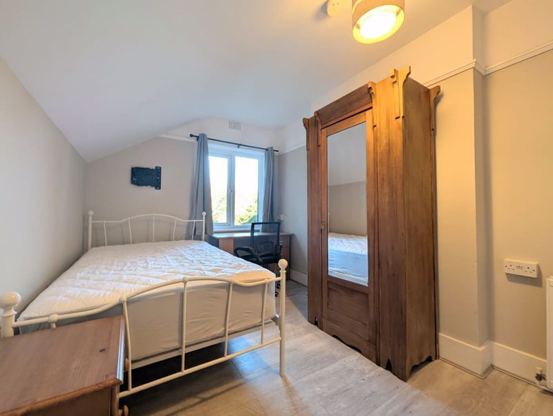 Property photo 2 of 9 Photo 2