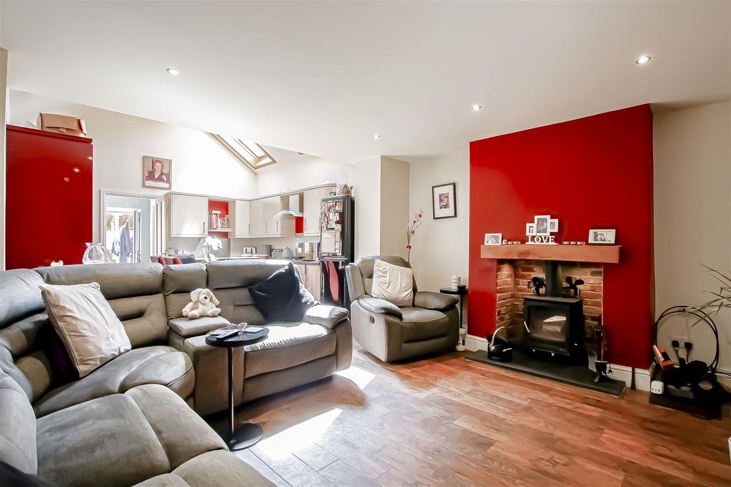 Property photo 1 of 24 2.Jpg
