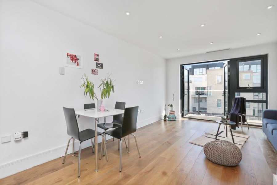 Property photo 3 of 9