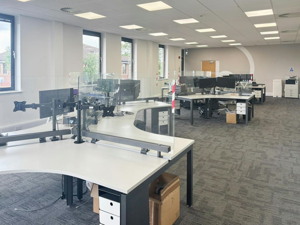 Property photo 3 of 6 10.Jpg