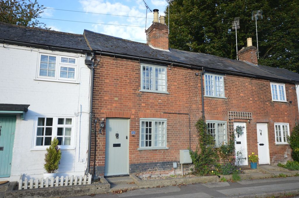 Property photo 1 of 6 Front