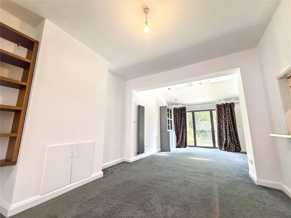 Property photo 3 of 17 Picture No. 03