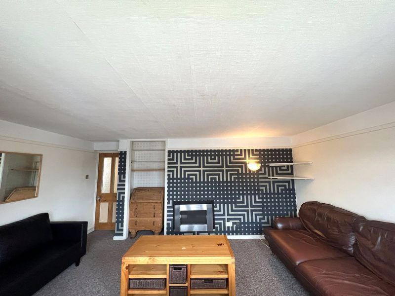 Property photo 1 of 7 Photo 24