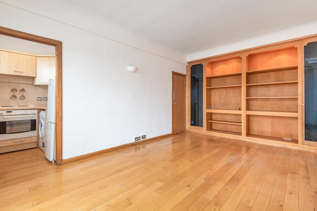 Property photo 2 of 9 Reception Room