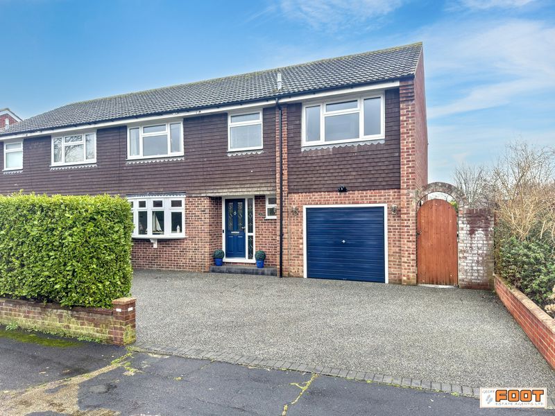 Property photo 1 of 21 Photo 2