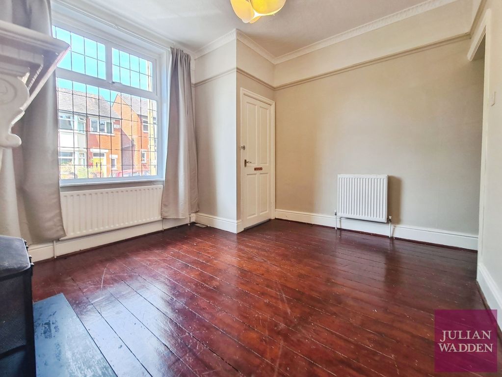 Property photo 3 of 19 Picture No. 12