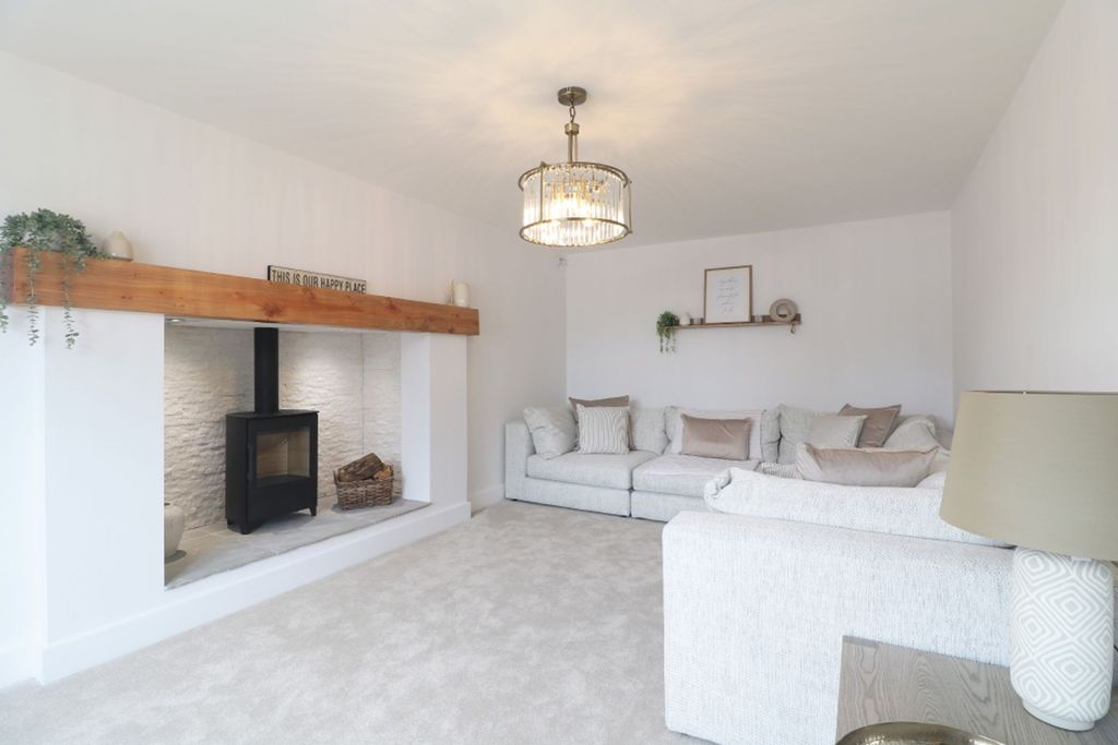 4 bed detached house for salePlot 36, Plot 36 Kings Grove, Grimsby DN32 photo 5