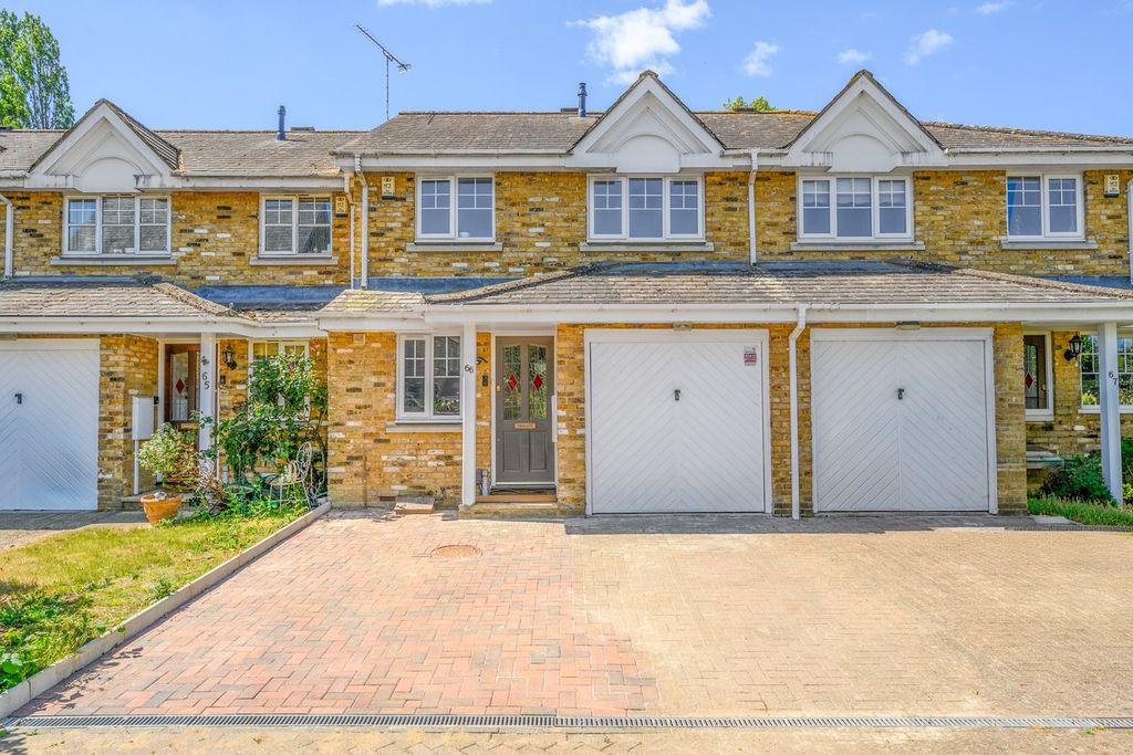 Property photo 1 of 21