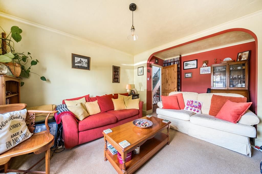 Property photo 3 of 20 Living Room