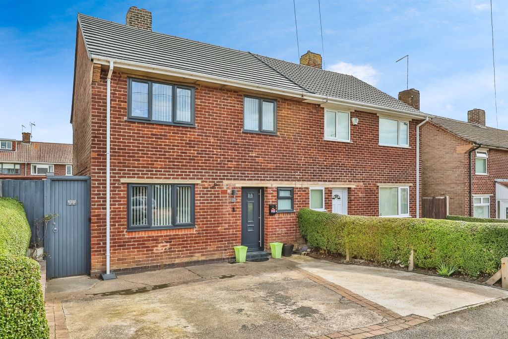 Property photo 1 of 17