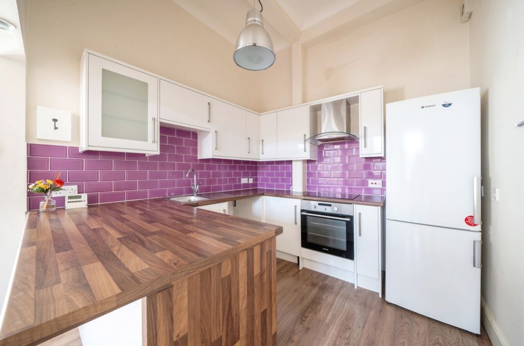 Property photo 2 of 13 1229205 (5)