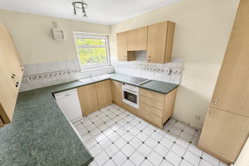 Property photo 3 of 12 3.Jpg