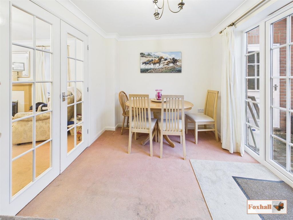Property photo 3 of 24 Dining Room
