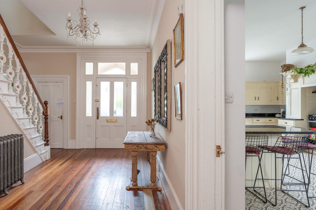 Property photo 3 of 64 Hallway