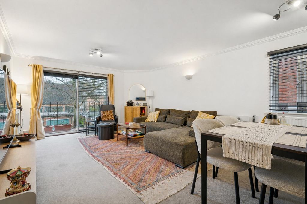 Property photo 1 of 12 Gordon Court Reception.Png