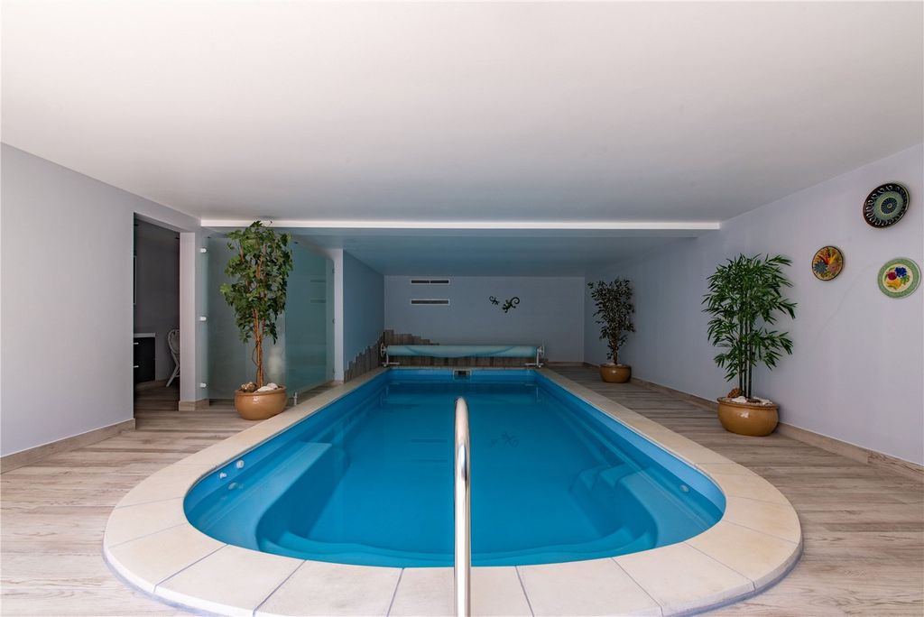 Additional image 17 of 5 bed detached house for saleMarlston Hermitage, Thatcham, Berkshire RG18