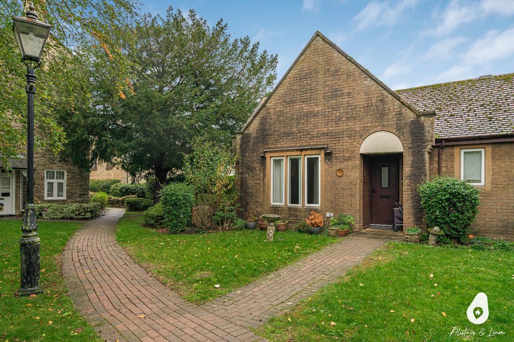 Property photo 1 of 12 5556271