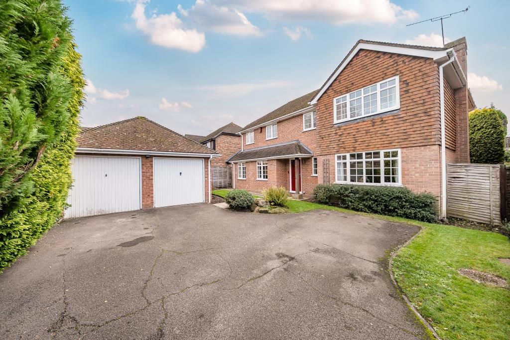 Property photo 1 of 19 External View