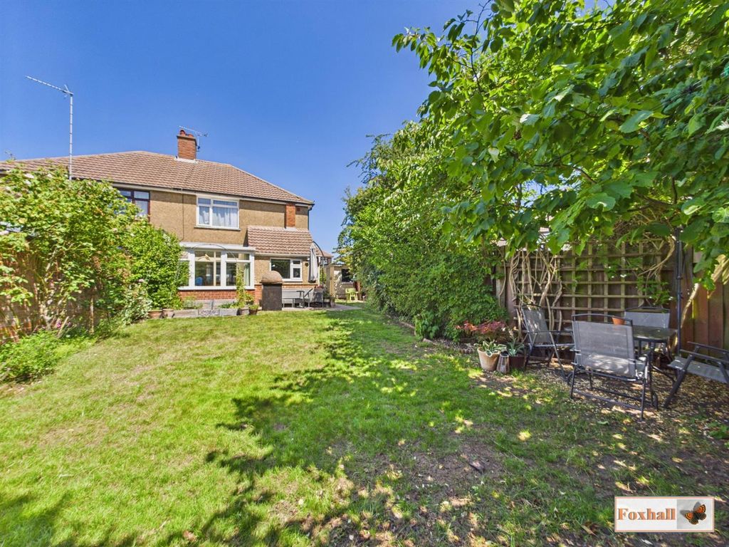Property photo 2 of 25 Rear Garden