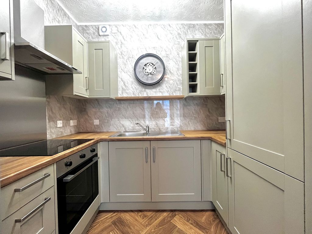 Property photo 2 of 8 Annex