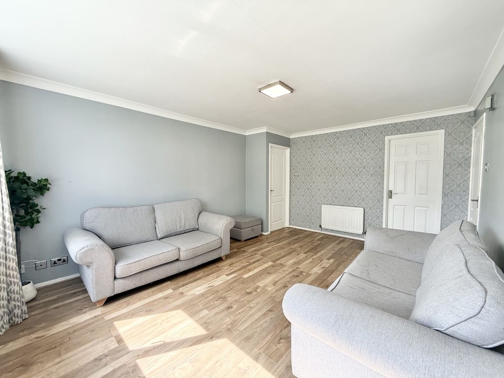 Property photo 3 of 15 Img_1534
