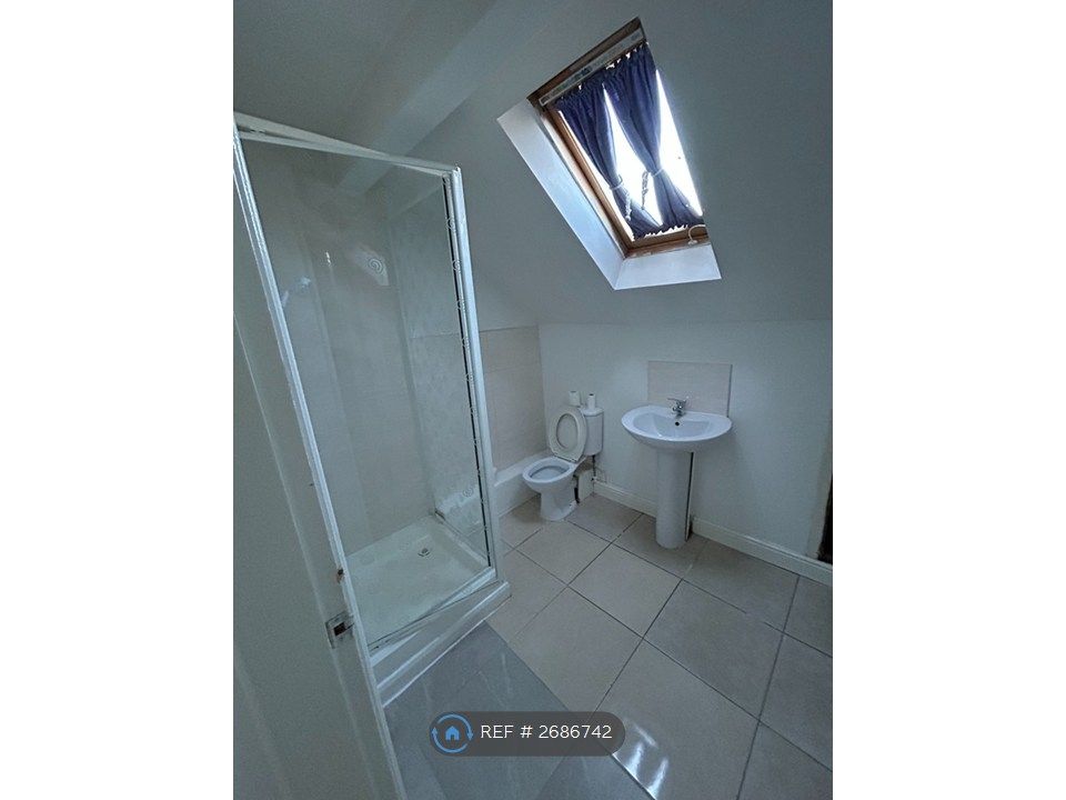 Property photo 3 of 4