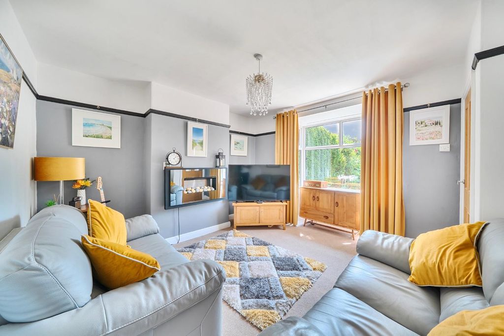 Property photo 2 of 21 6A5Aefcf5B9Ed-1493052 (19)-1.Jpg