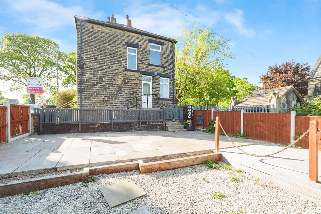 Property photo 2 of 15