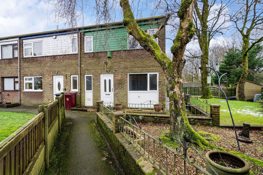 Property photo 1 of 27