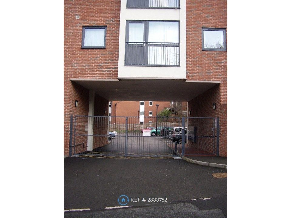 Property photo 3 of 34 City View