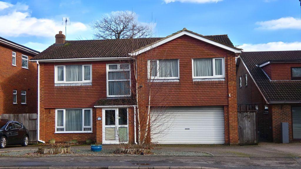 Property photo 1 of 24