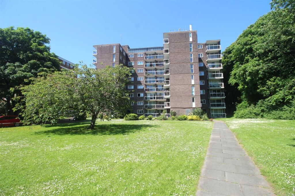 Property photo 1 of 12 1