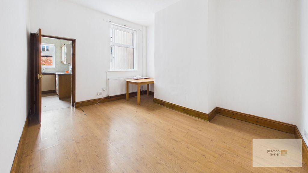 Property photo 3 of 12 Dining Room