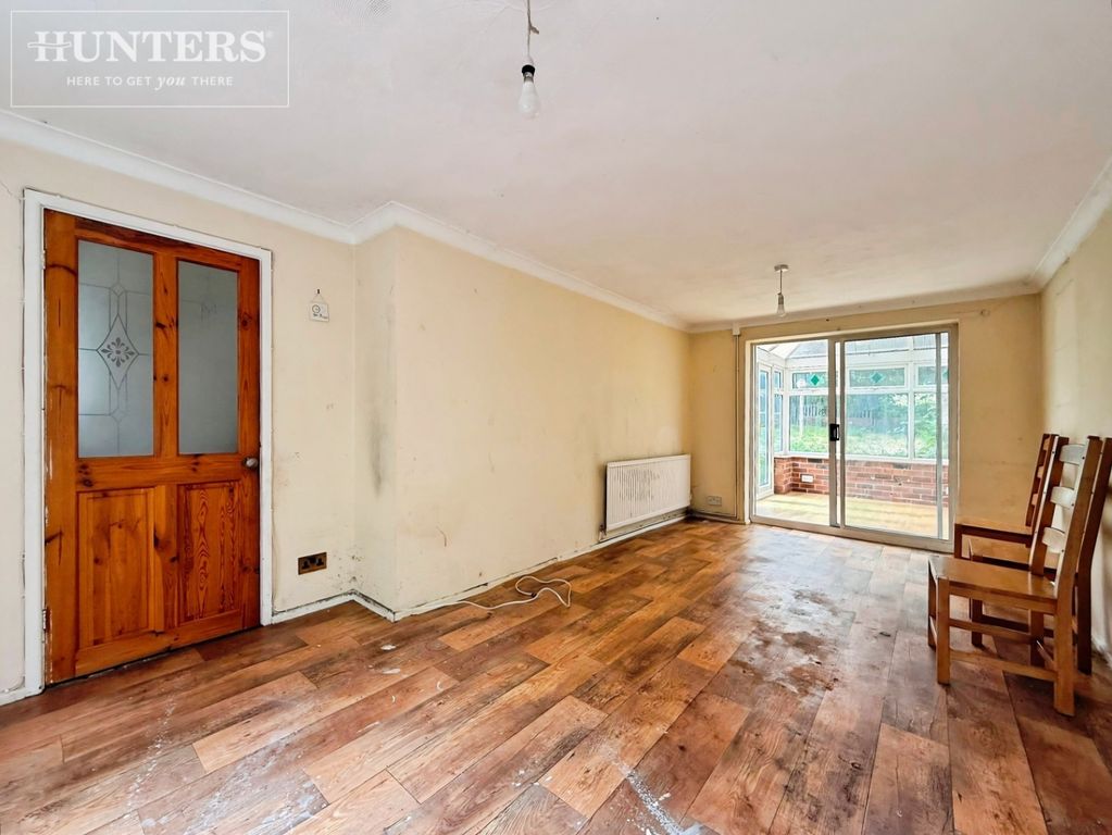 Property photo 2 of 10 Pbox-Img.Jpg