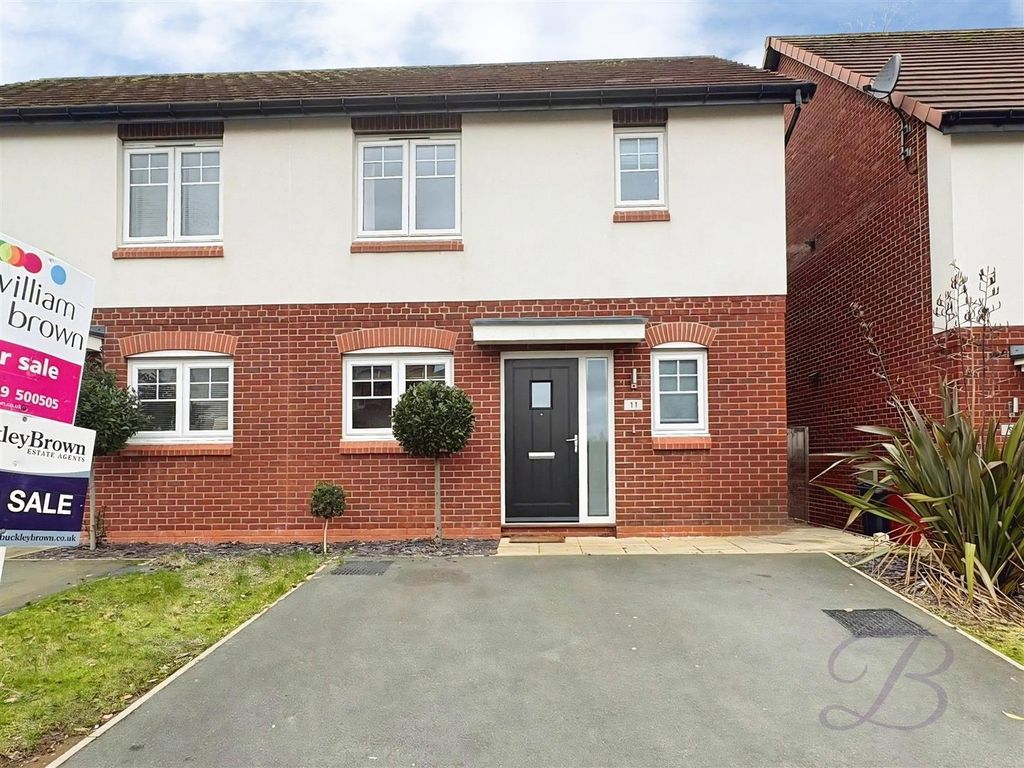 Property photo 1 of 11 Outside