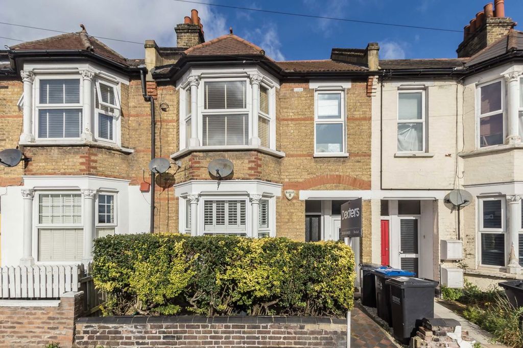 Property photo 1 of 6