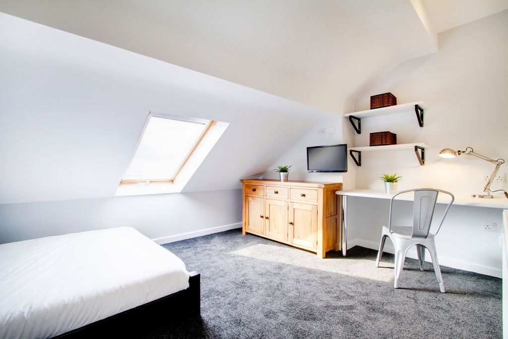 Property photo 2 of 15 Photo 1