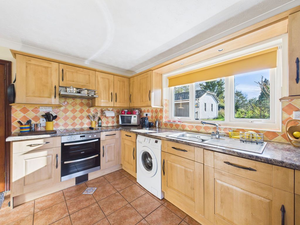 Property photo 3 of 26